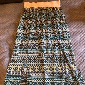 Women’s Aztec Maxi Skirt